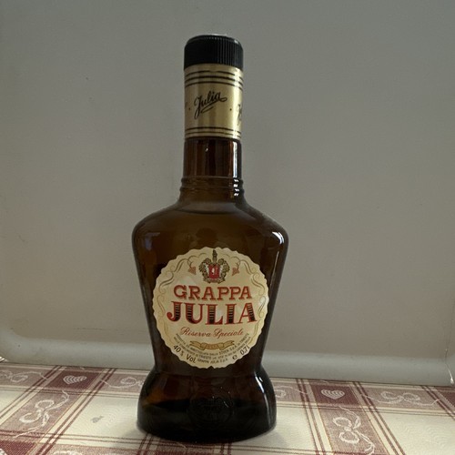 Grappa julia - grappa,