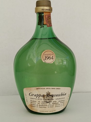 Grappa stravecchia riserva - stravecchia,